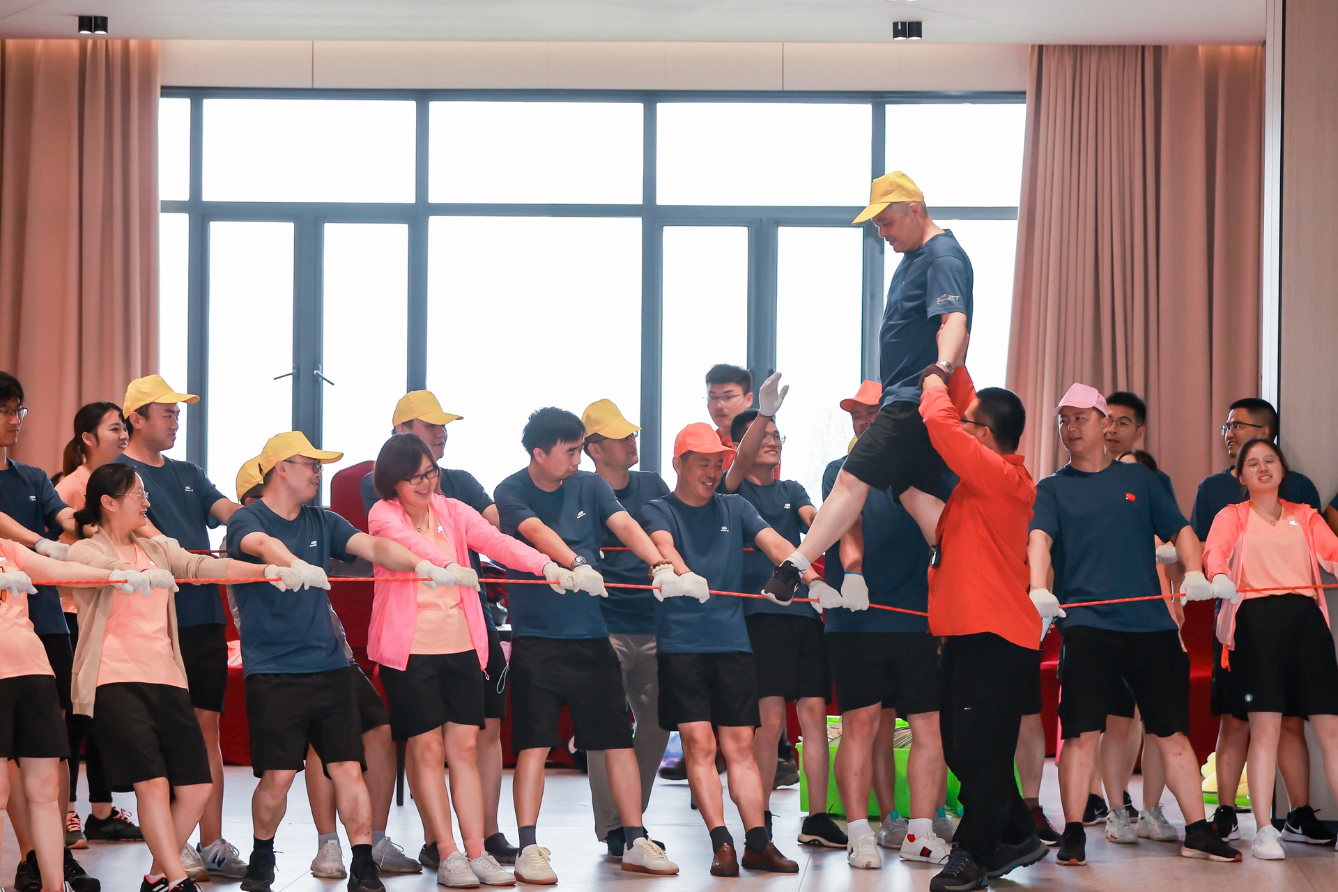 十八正青春 十八恰风华 ——z6com·尊龙 18 周年庆典圆满落幕